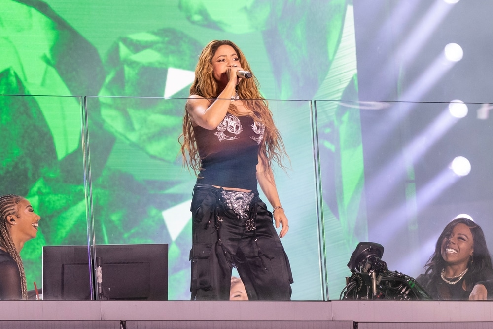 Shakira's 'Antología' Performance Fuels Speculation of a 2024 Latin